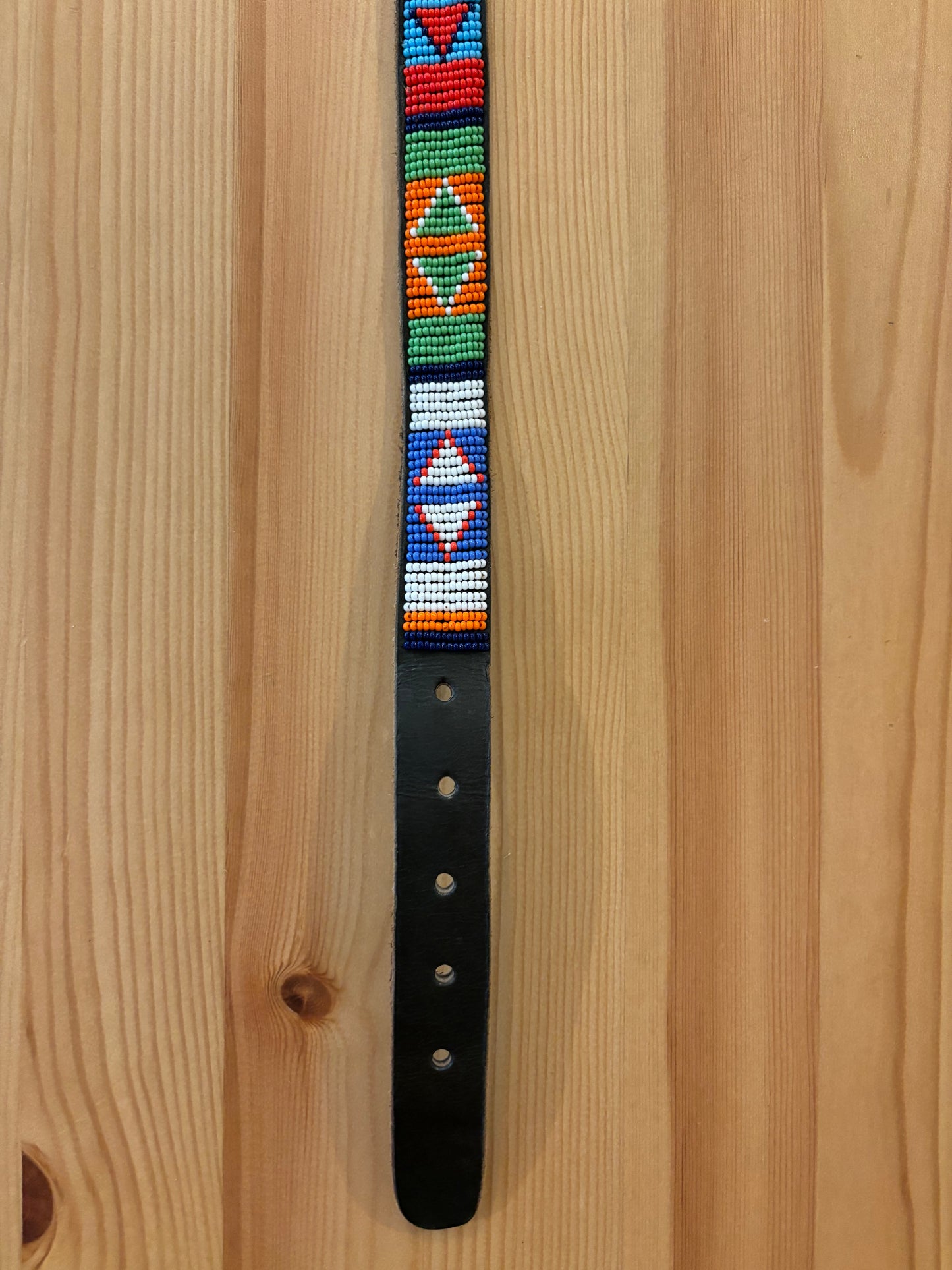 BALOE Collar June