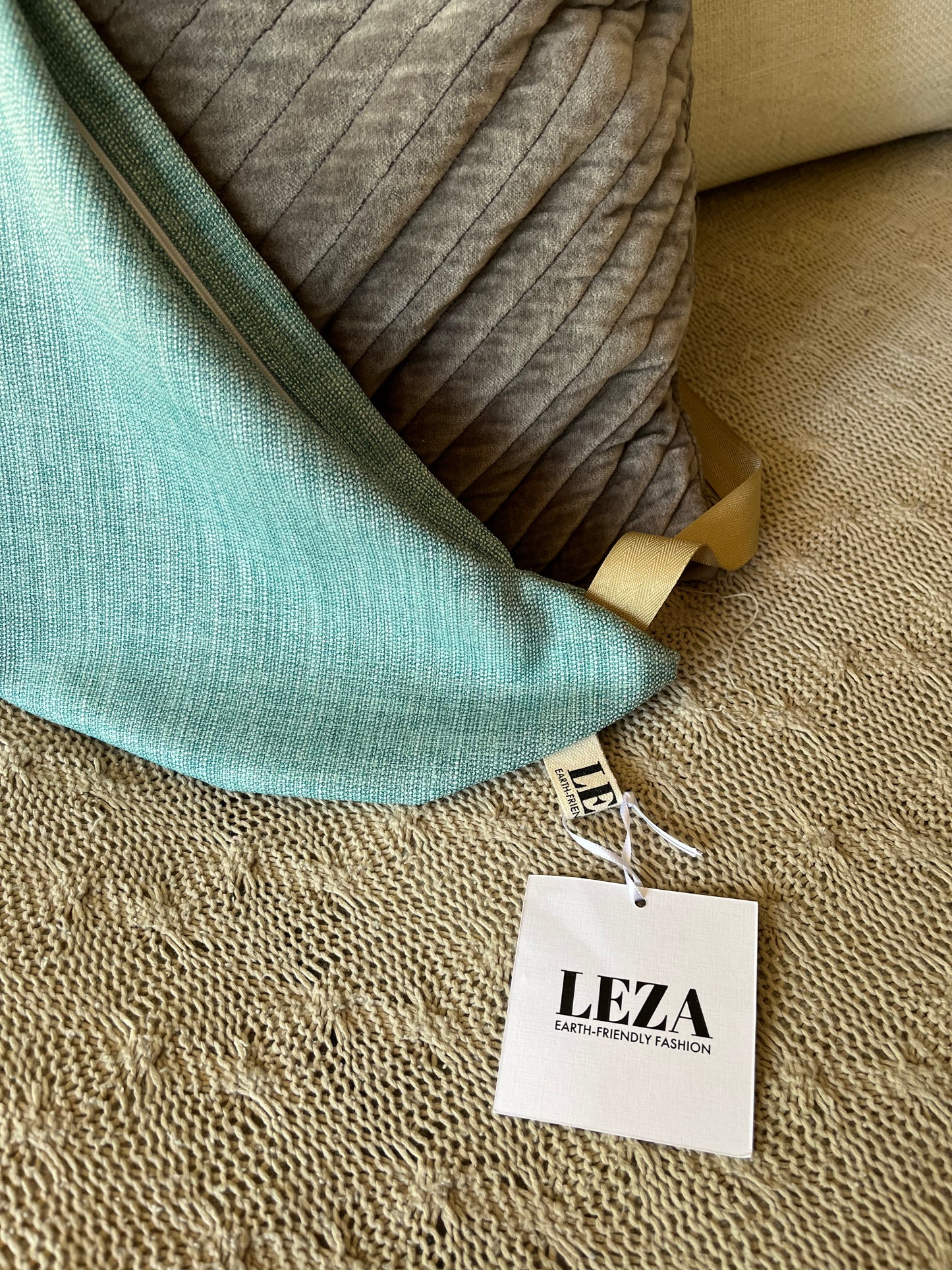 LEZA Moon Bag Turquoise